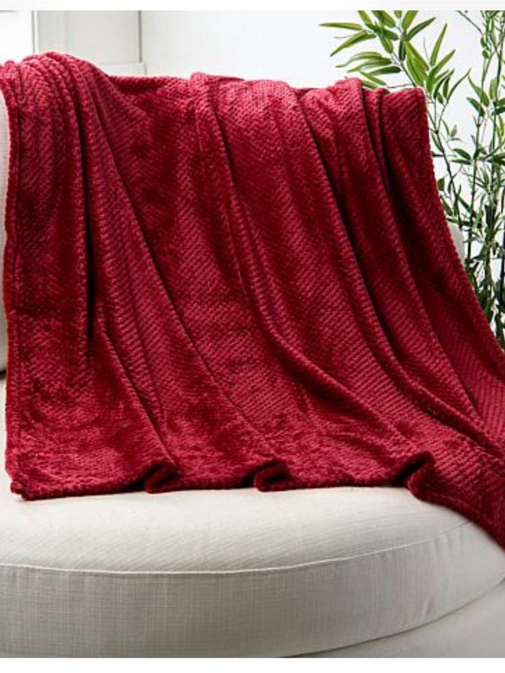 Joy MANGANO Cozy Plush Throw Blanket in Deep Red